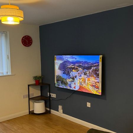 The Vogue Stay, 3 Bedrooms, 2 Bathrooms, Ideal For Jr & Oxford Hospitals, Free Carpark, Conveniently Located For Ring Road Access, 2 Miles From Oxford City Centre Easy Car & Bus Route Buitenkant foto
