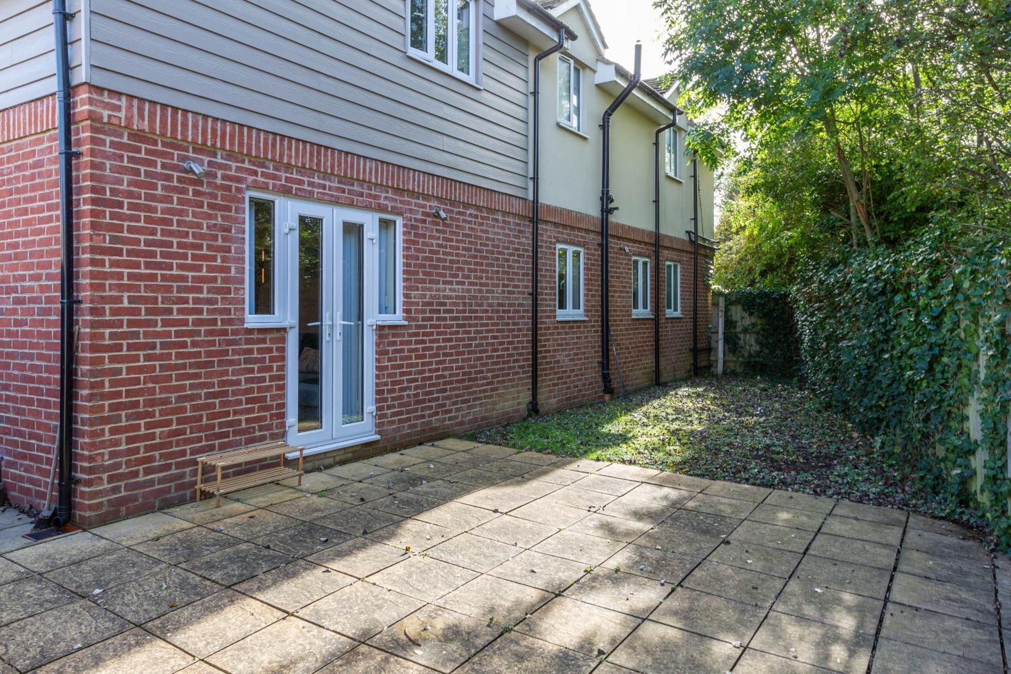 The Vogue Stay, 3 Bedrooms, 2 Bathrooms, Ideal For Jr & Oxford Hospitals, Free Carpark, Conveniently Located For Ring Road Access, 2 Miles From Oxford City Centre Easy Car & Bus Route Buitenkant foto