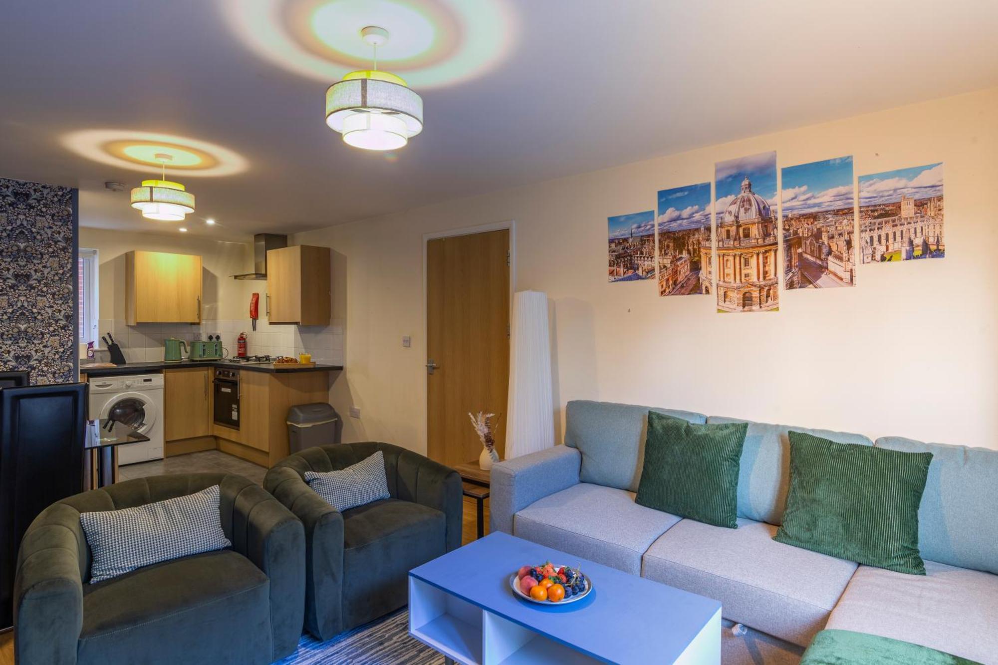 The Vogue Stay, 3 Bedrooms, 2 Bathrooms, Ideal For Jr & Oxford Hospitals, Free Carpark, Conveniently Located For Ring Road Access, 2 Miles From Oxford City Centre Easy Car & Bus Route Buitenkant foto